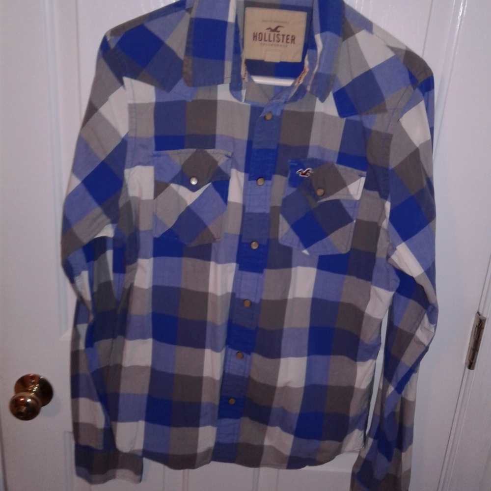 Hollister plaid shirt